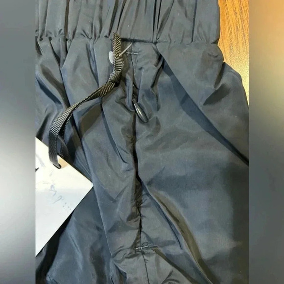 MONDETTA STUDIO BlackSmocked Waist Shorts. Women’s Size XS NWTS - Picture 5 of 6